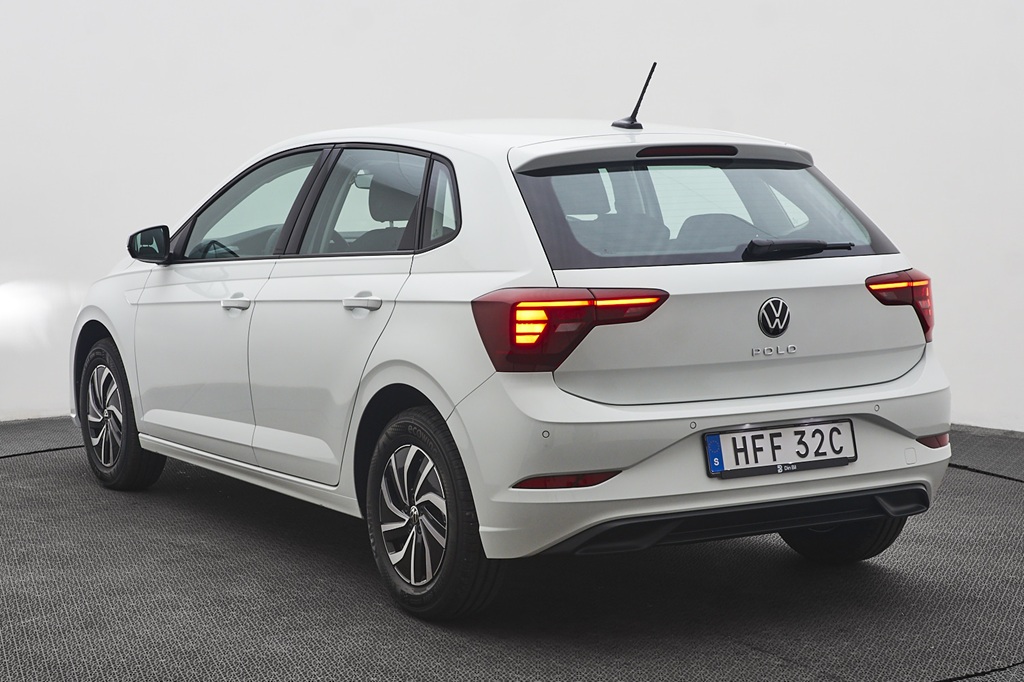 Volkswagen Polo HFF32C
