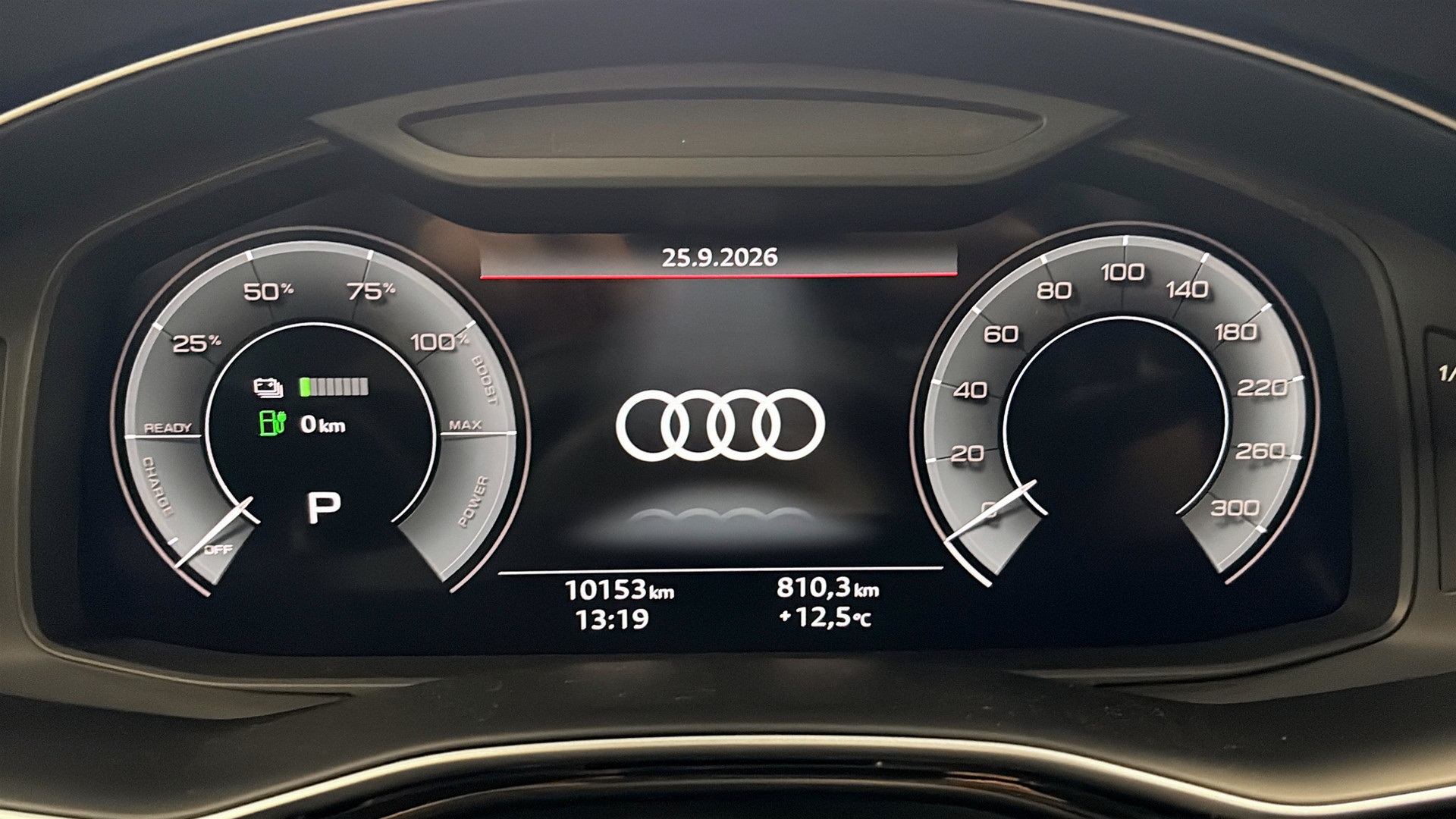 Audi Q7 HFJ10J