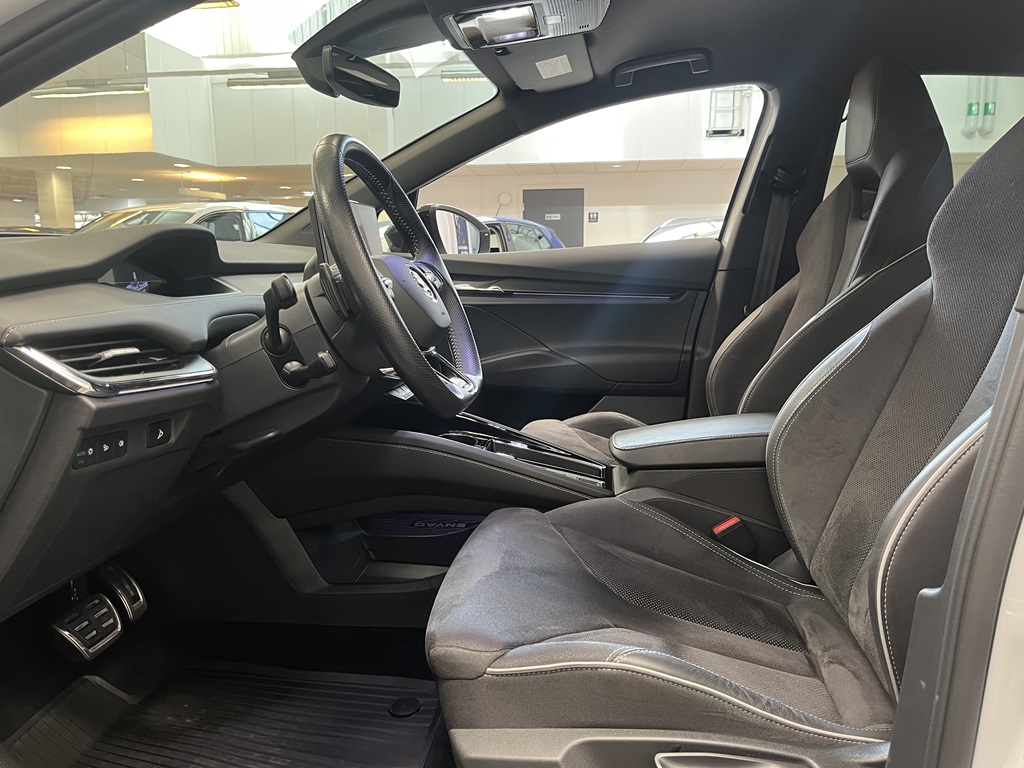 Skoda Enyaq HFJ37F