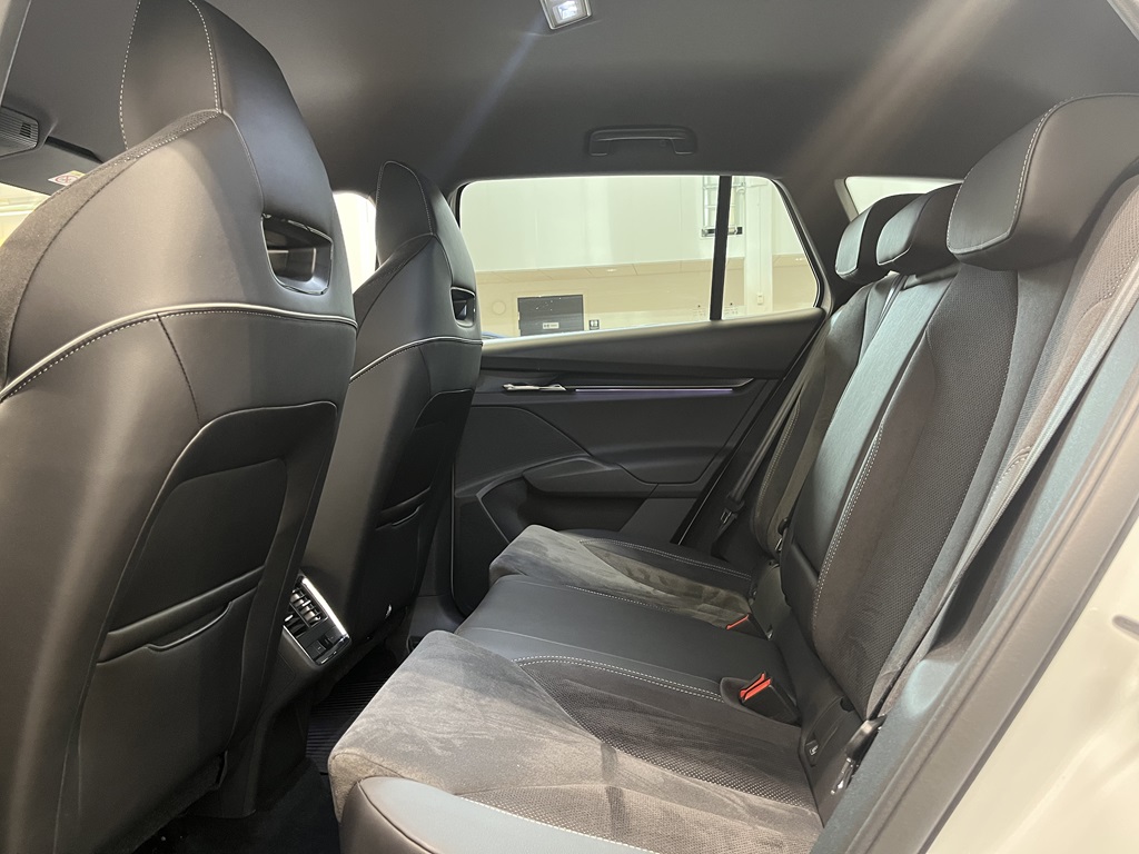 Skoda Enyaq HFJ37F