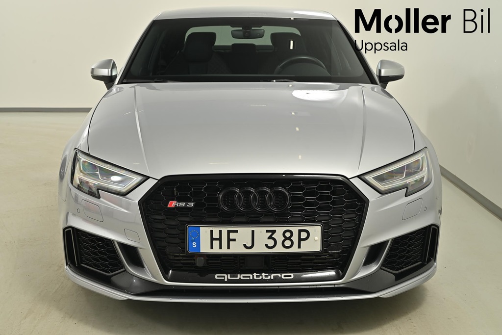 Audi RS3 HFJ38P