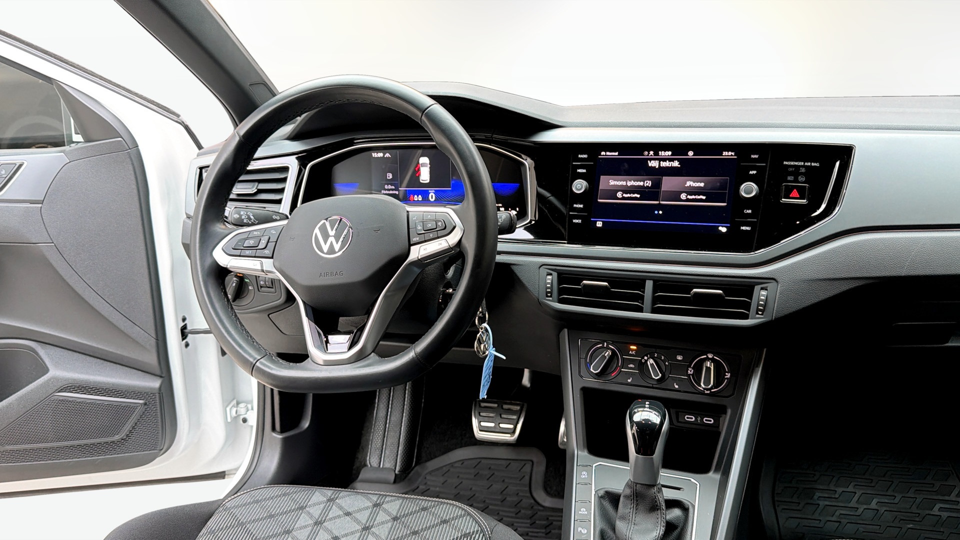 Volkswagen Taigo HFL78G