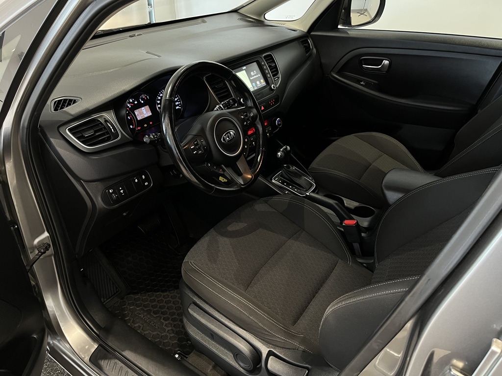 Kia Carens HFS735