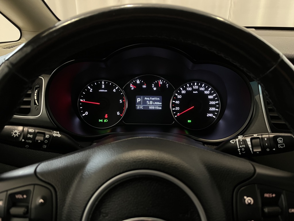 Kia Carens HFS735