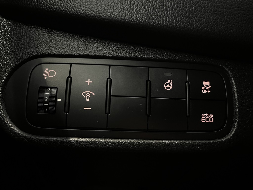 Kia Carens HFS735