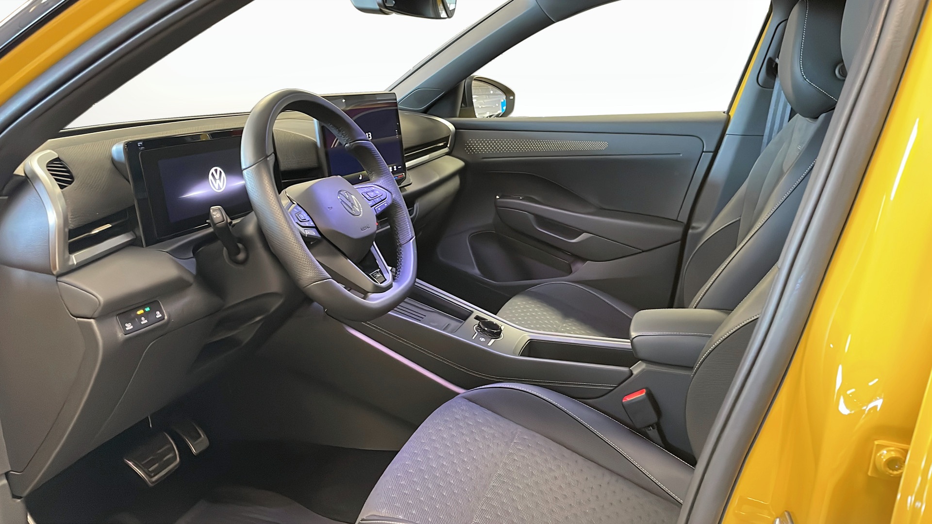 Volkswagen T-Roc HGH33C