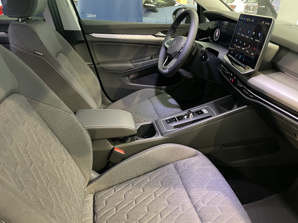Volkswagen Golf HGH33P