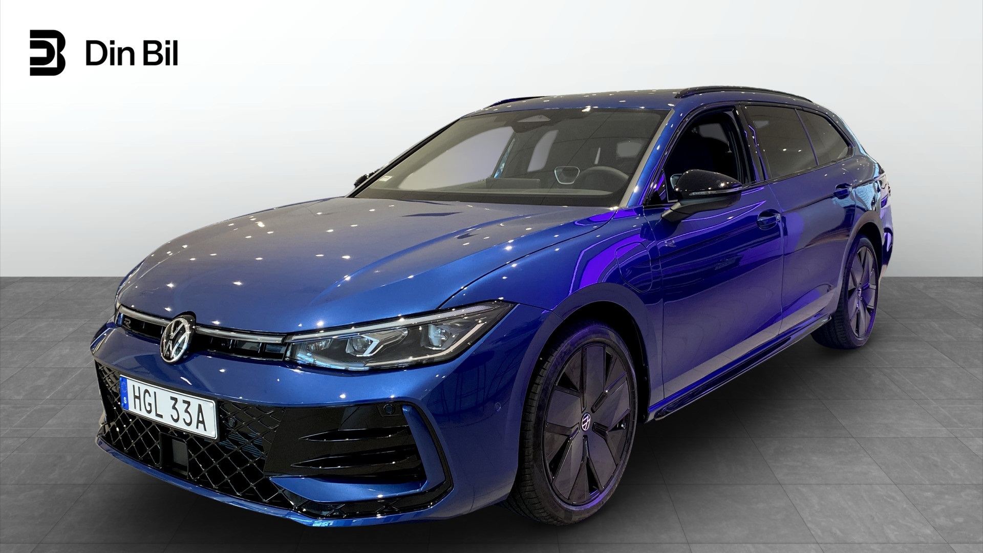 Volkswagen Passat HGL33A