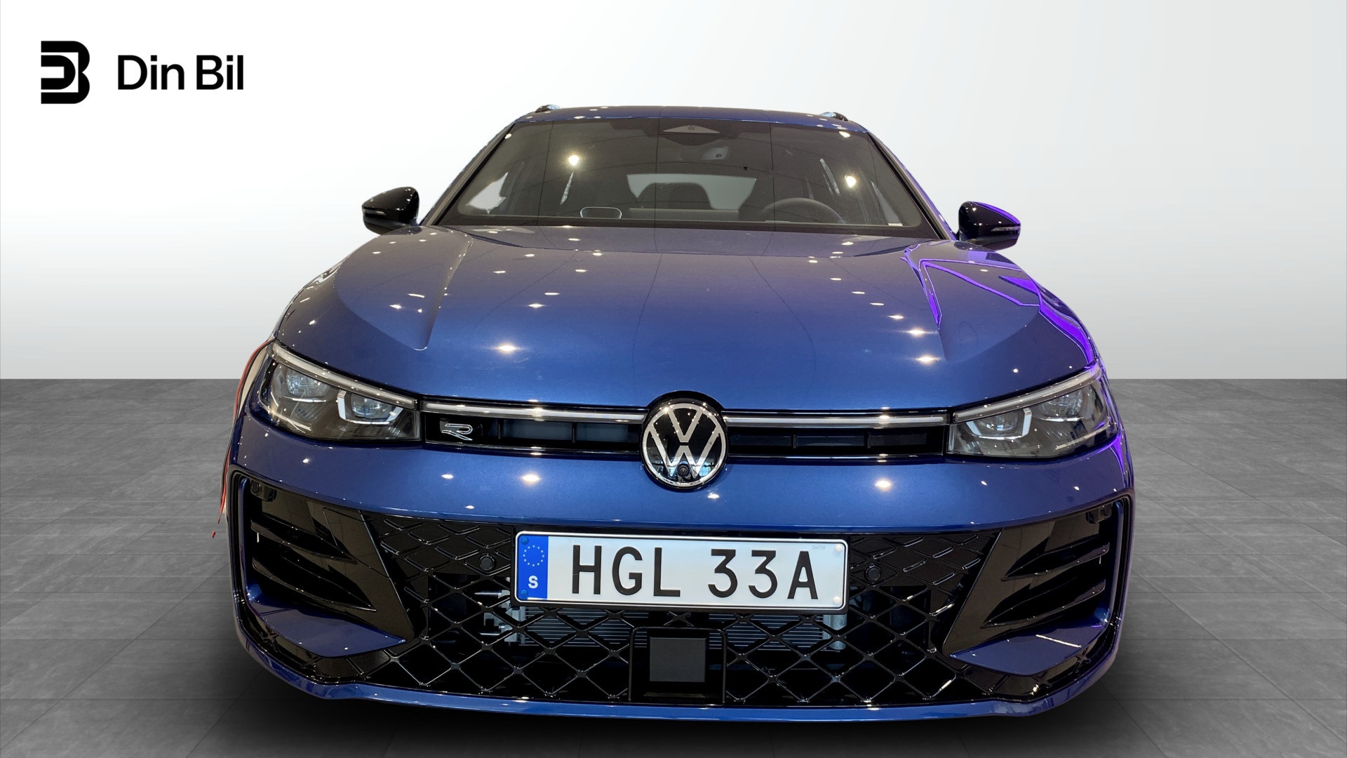 Volkswagen Passat HGL33A