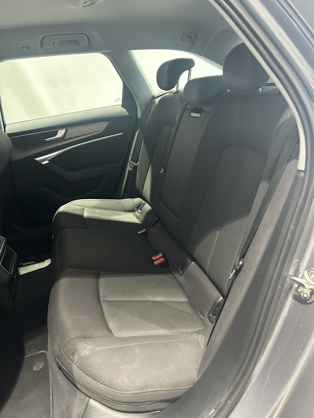 Audi A6 Avant HHD38C