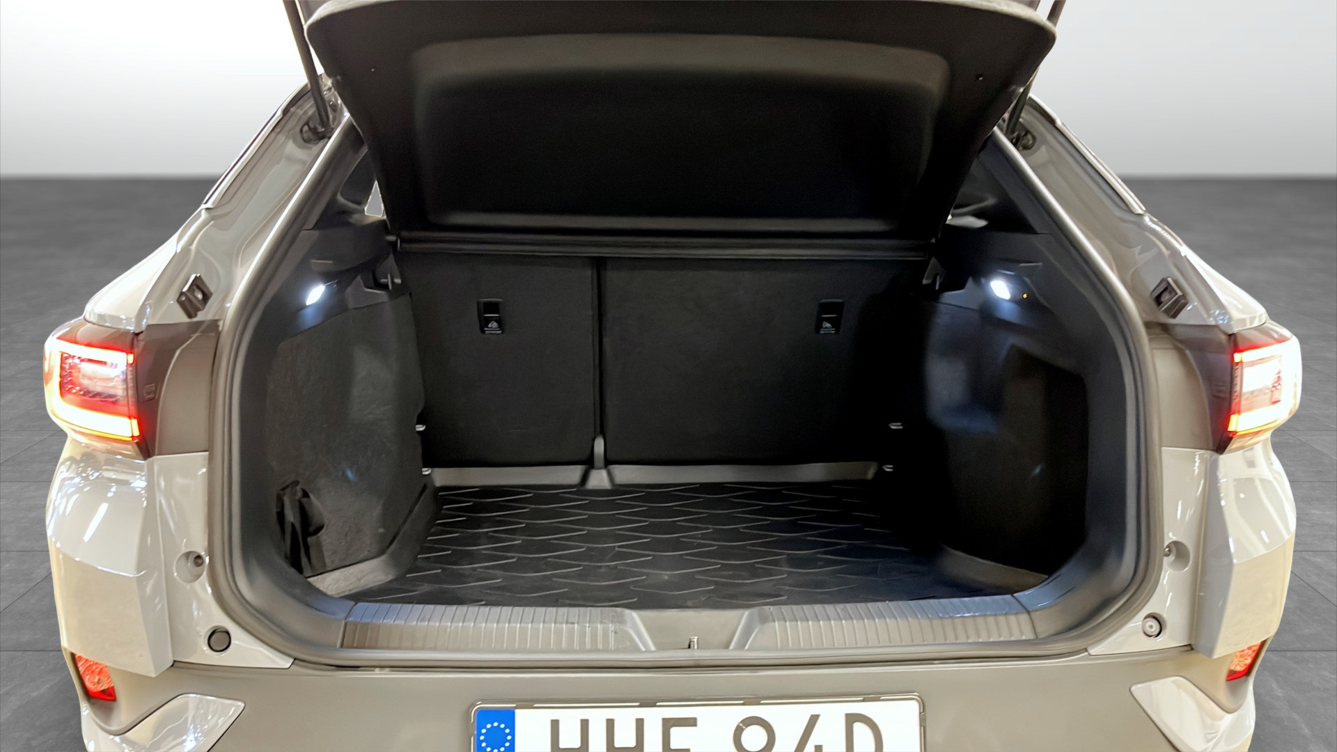 Volkswagen ID.4 HHF94D