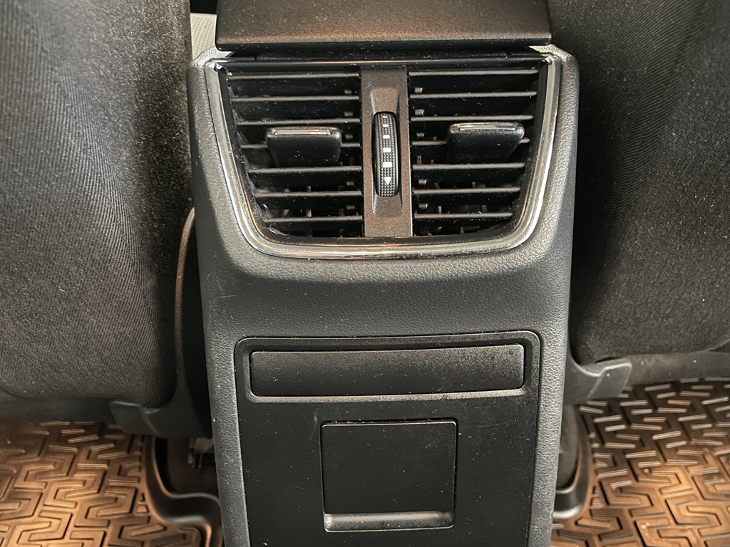 Skoda Octavia HHH870