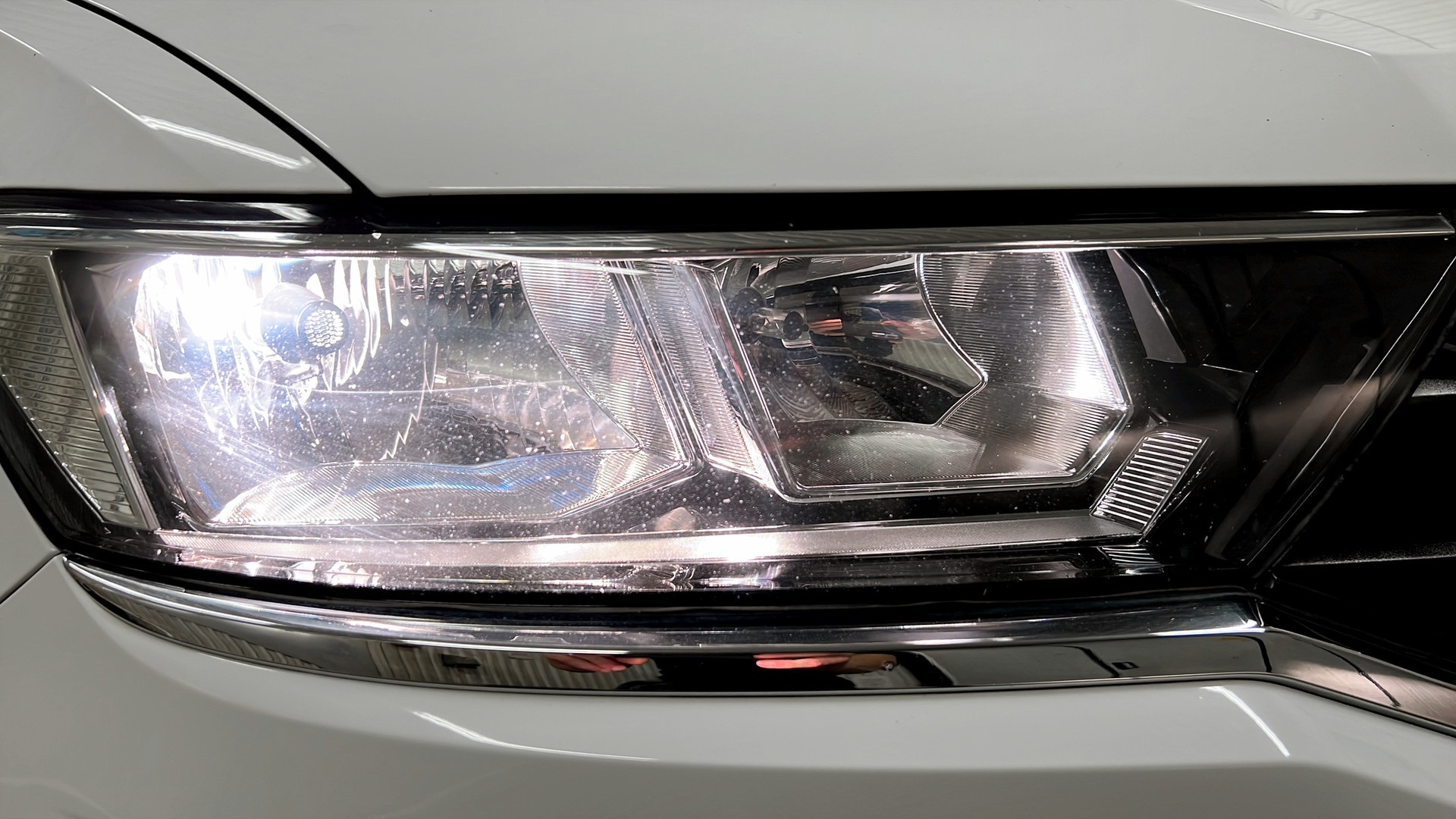 Volkswagen T-Roc HHN69B