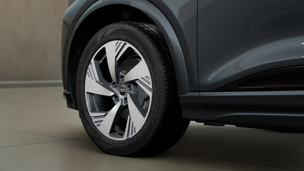 Audi Q6 e-tron HHW03Z