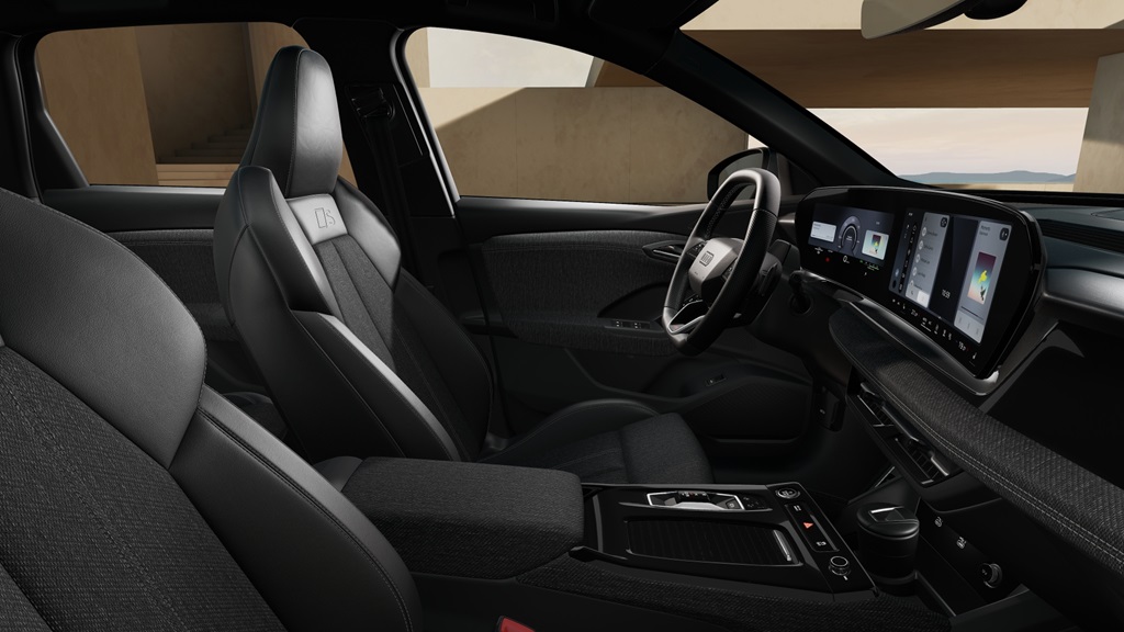 Audi Q6 e-tron HHW03Z