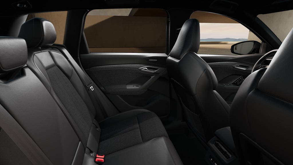 Audi Q6 e-tron HHW03Z