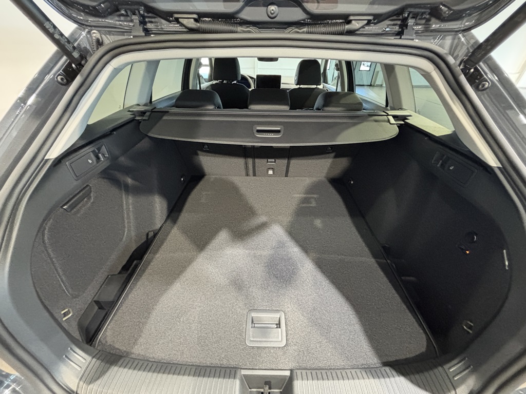 Volkswagen Golf Sportscombi HJB44C