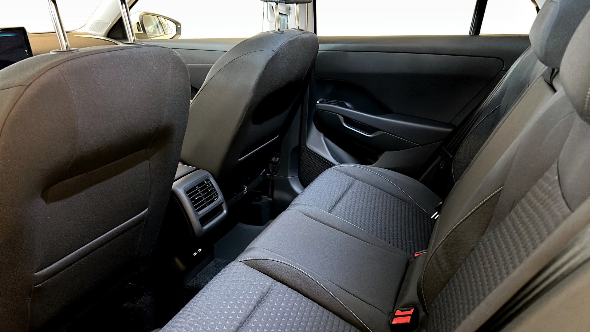Volkswagen T-Roc HJG95Y