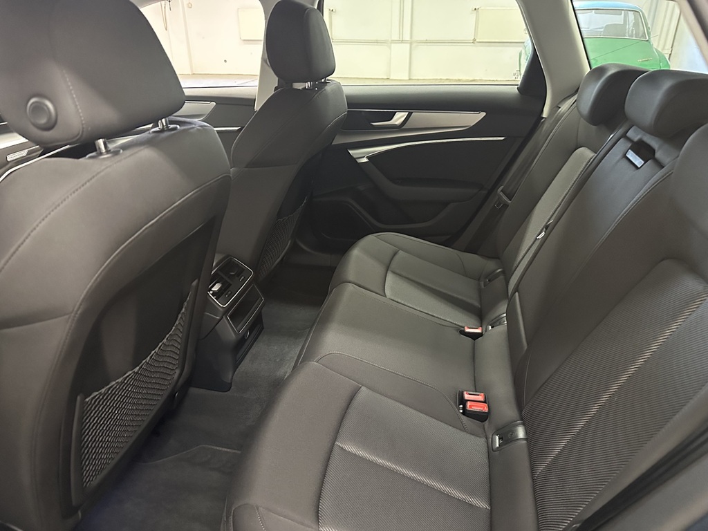 Audi A6 Avant HJJ04R