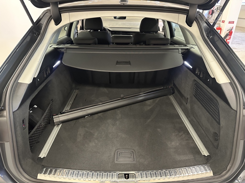 Audi A6 Avant HJJ04R