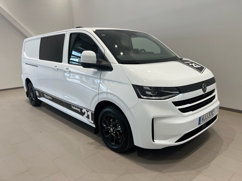 Volkswagen T7 Transporter Kombi HJJ37C