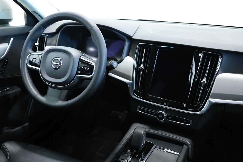 Volvo V90 Cross Country HKC20E