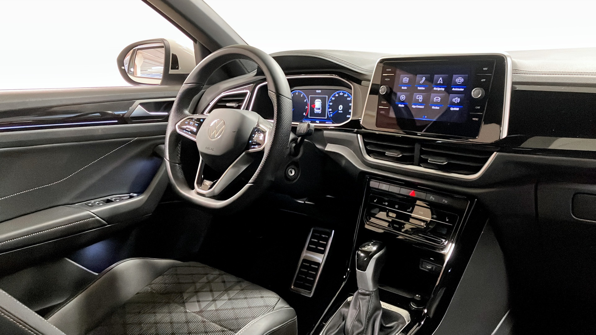 Volkswagen T-Roc HKC20H
