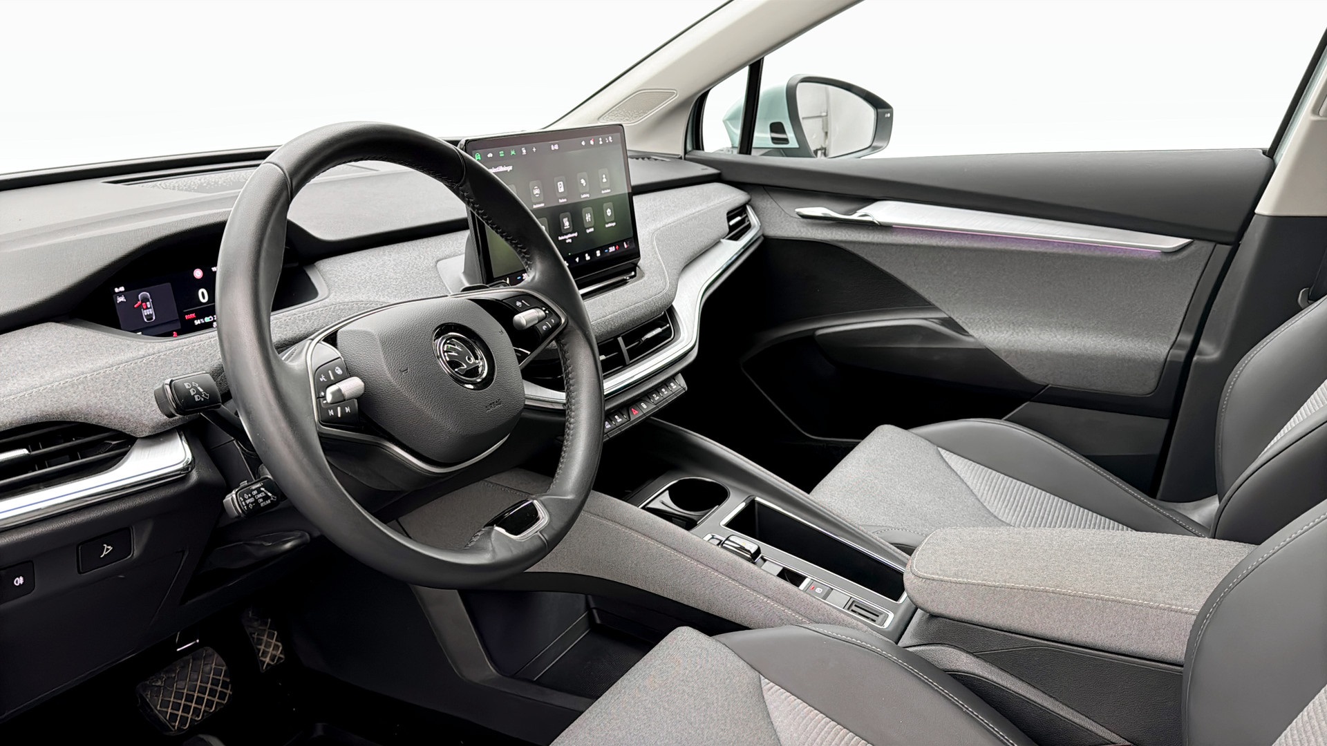 Skoda Enyaq HKL67W