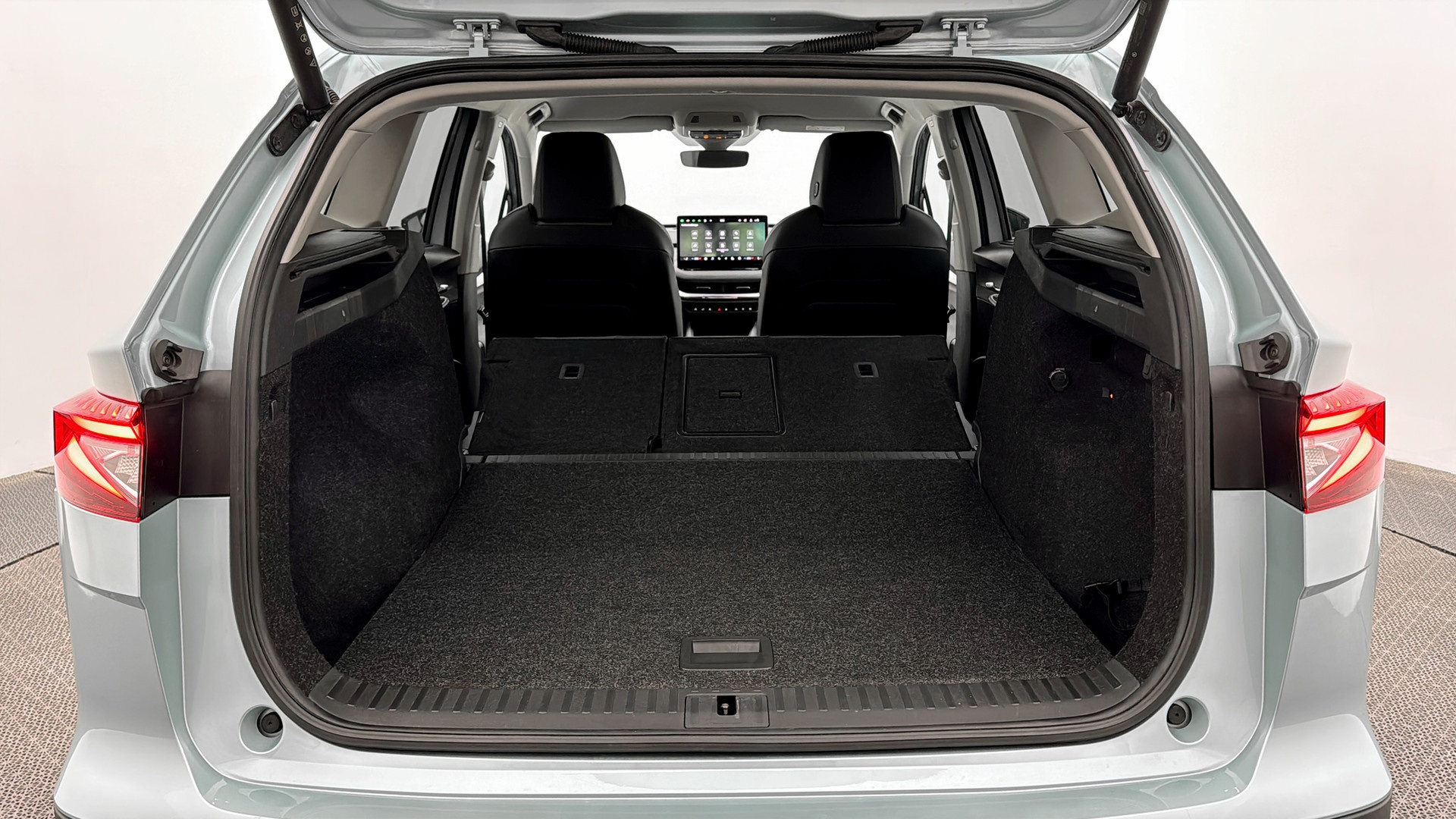 Skoda Enyaq HKL67W