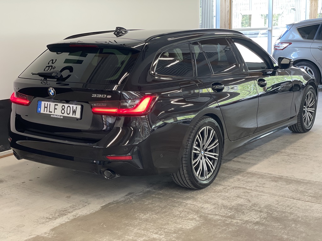 BMW 330e HLF80W