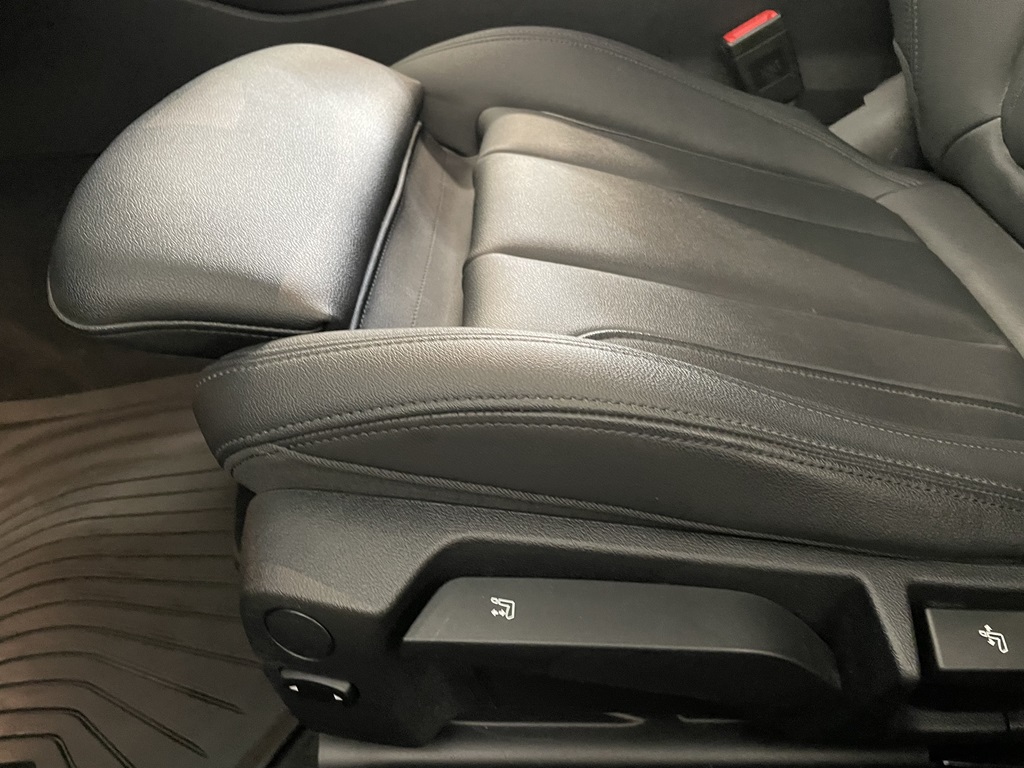 BMW 330e HLF80W