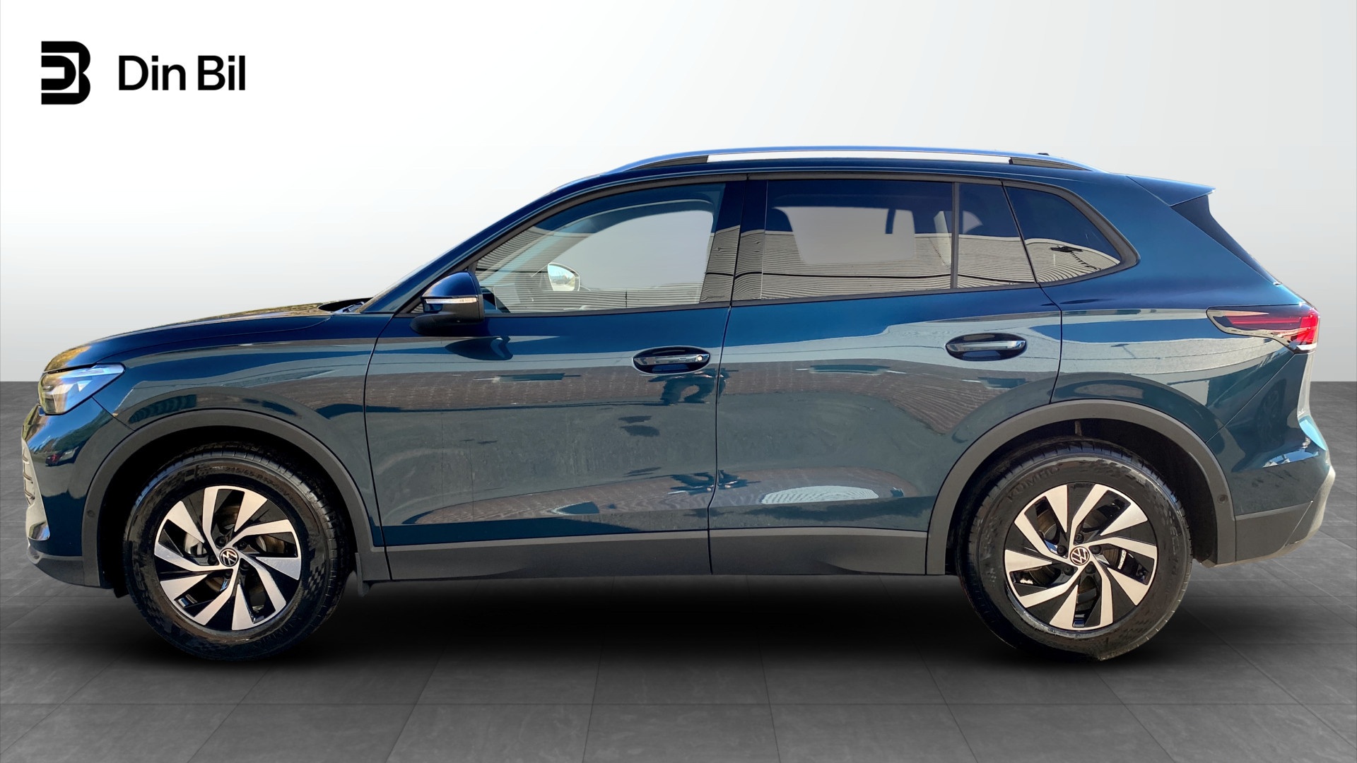 Volkswagen Tiguan HLJ79J