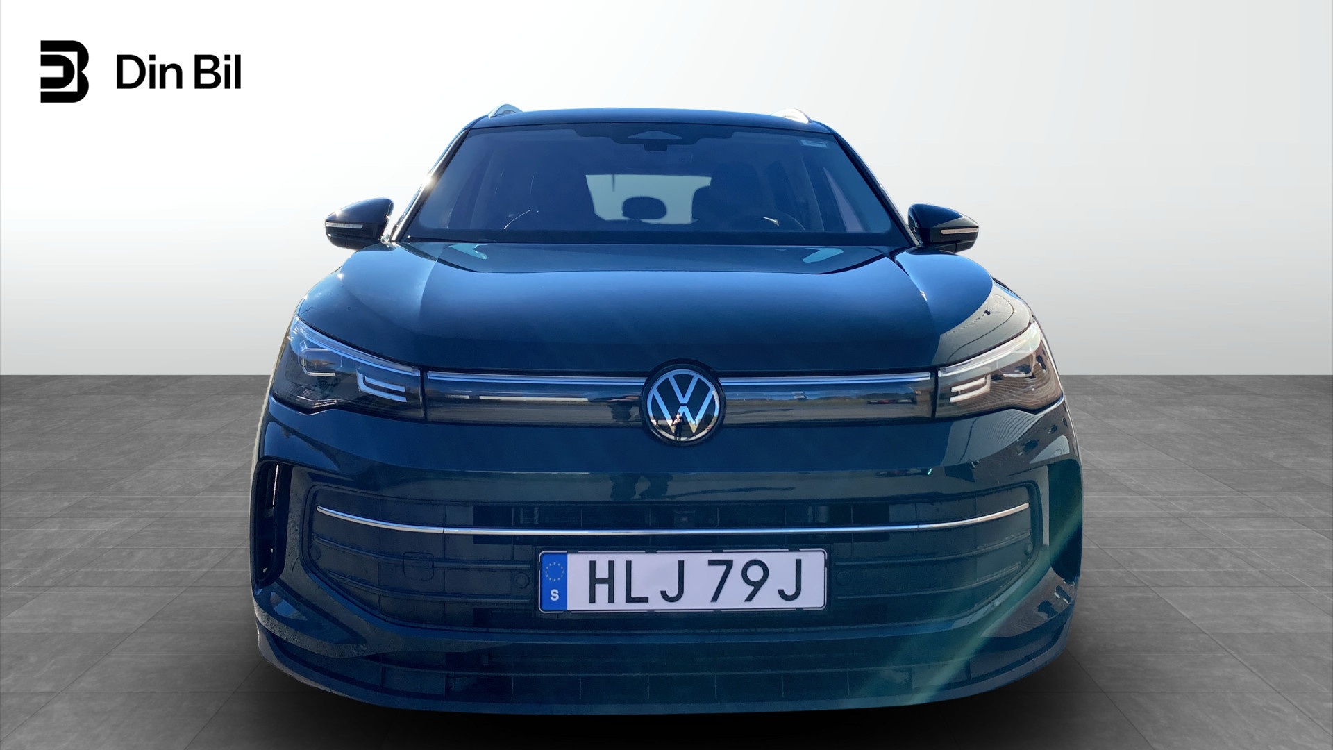 Volkswagen Tiguan HLJ79J
