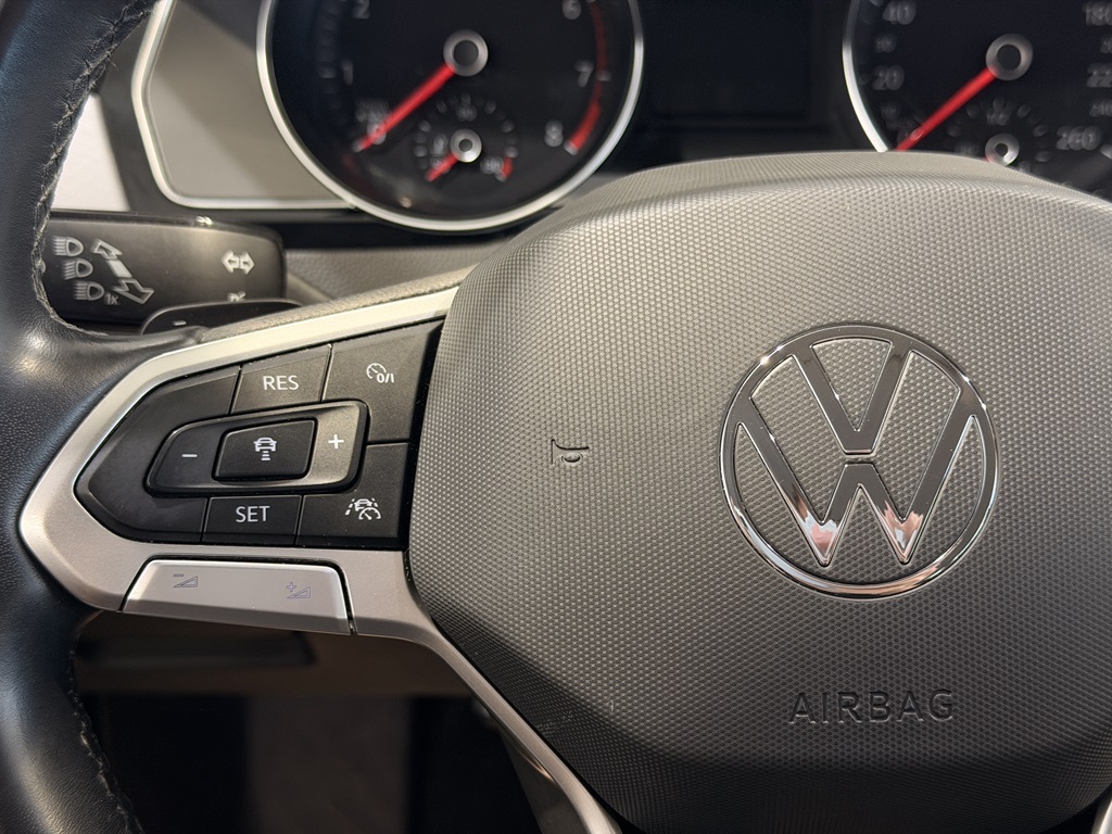 Volkswagen Passat Sportscombi HLL38U