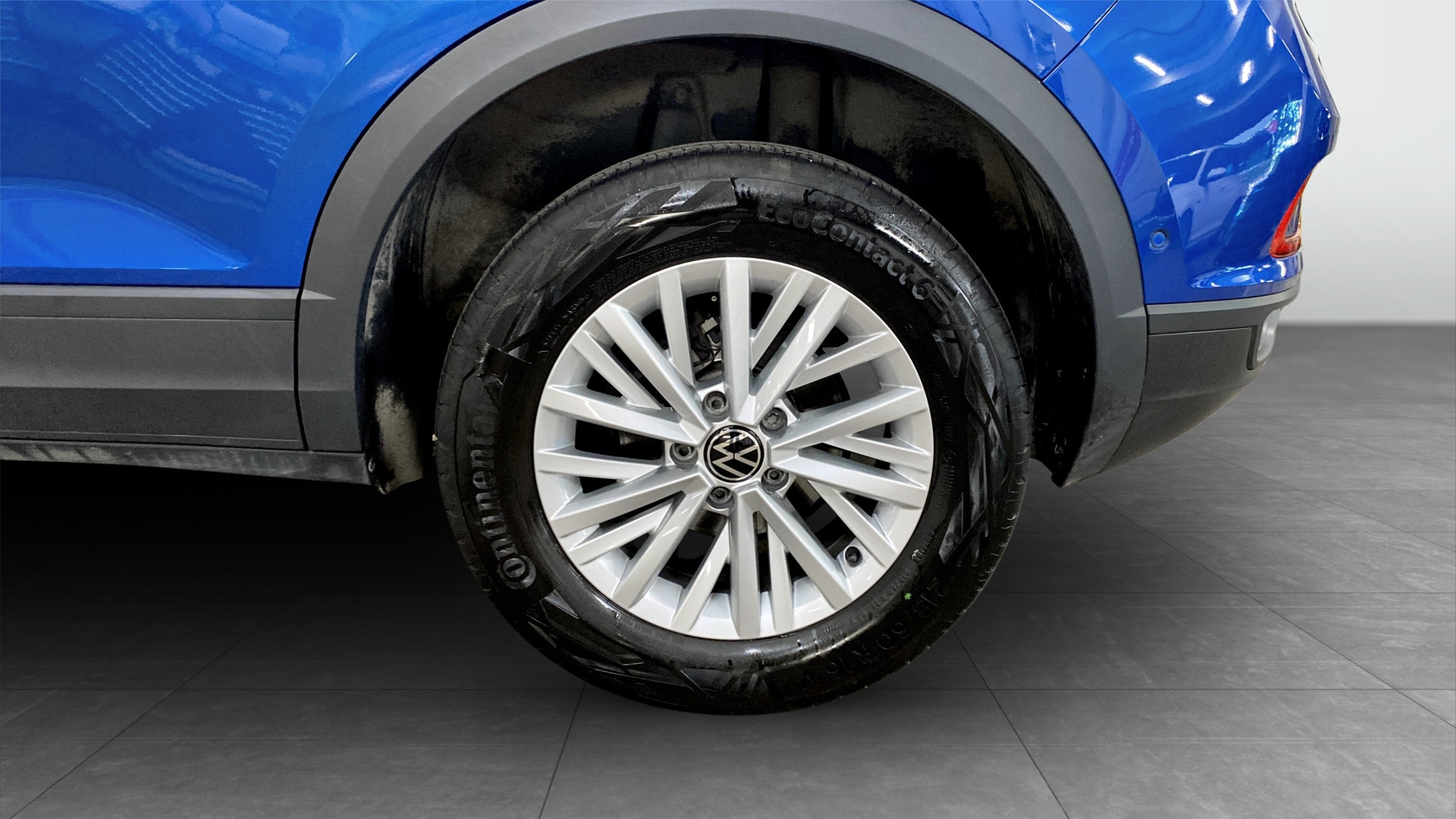 Volkswagen T-Roc HLN78A