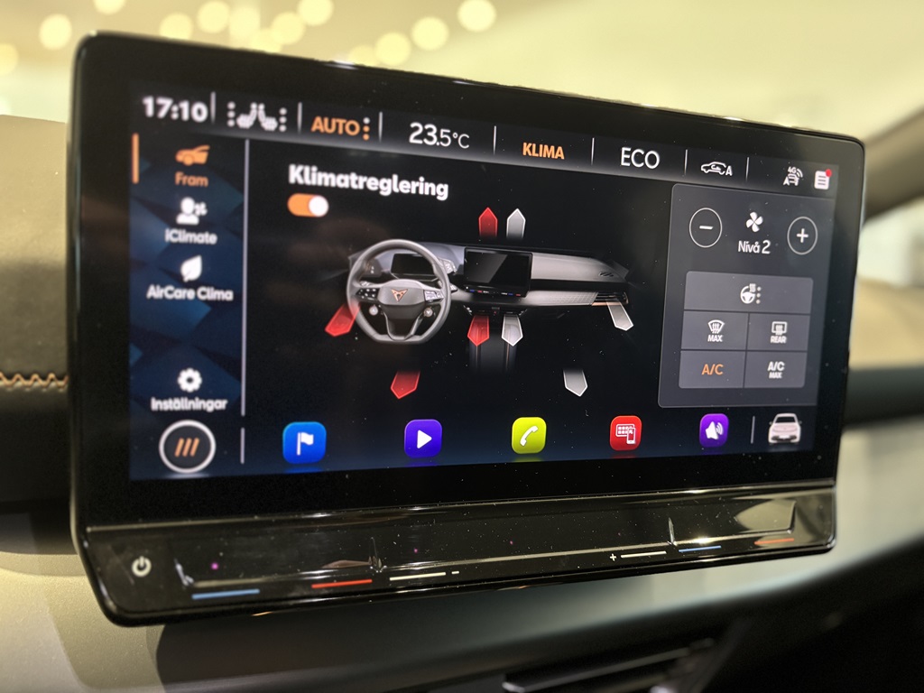 SEAT Cupra HMD20X