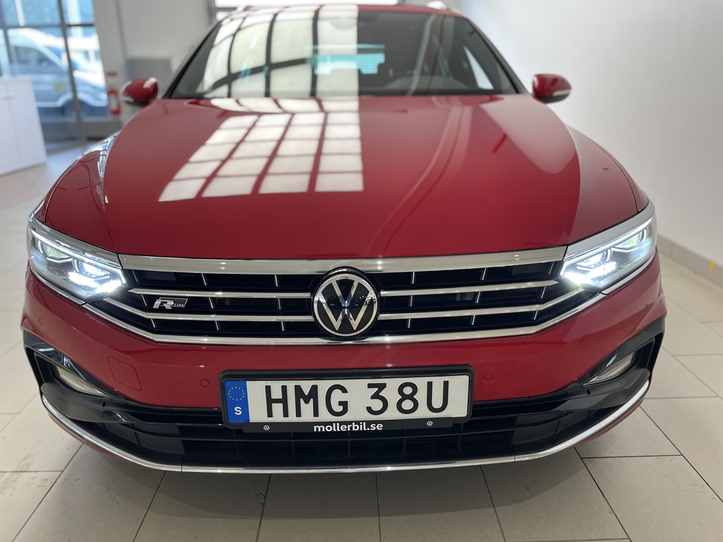 Volkswagen Passat HMG38U