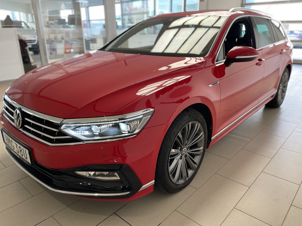 Volkswagen Passat HMG38U