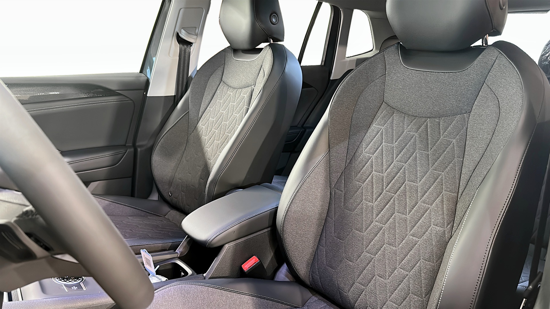 Volkswagen Tiguan HMJ08N