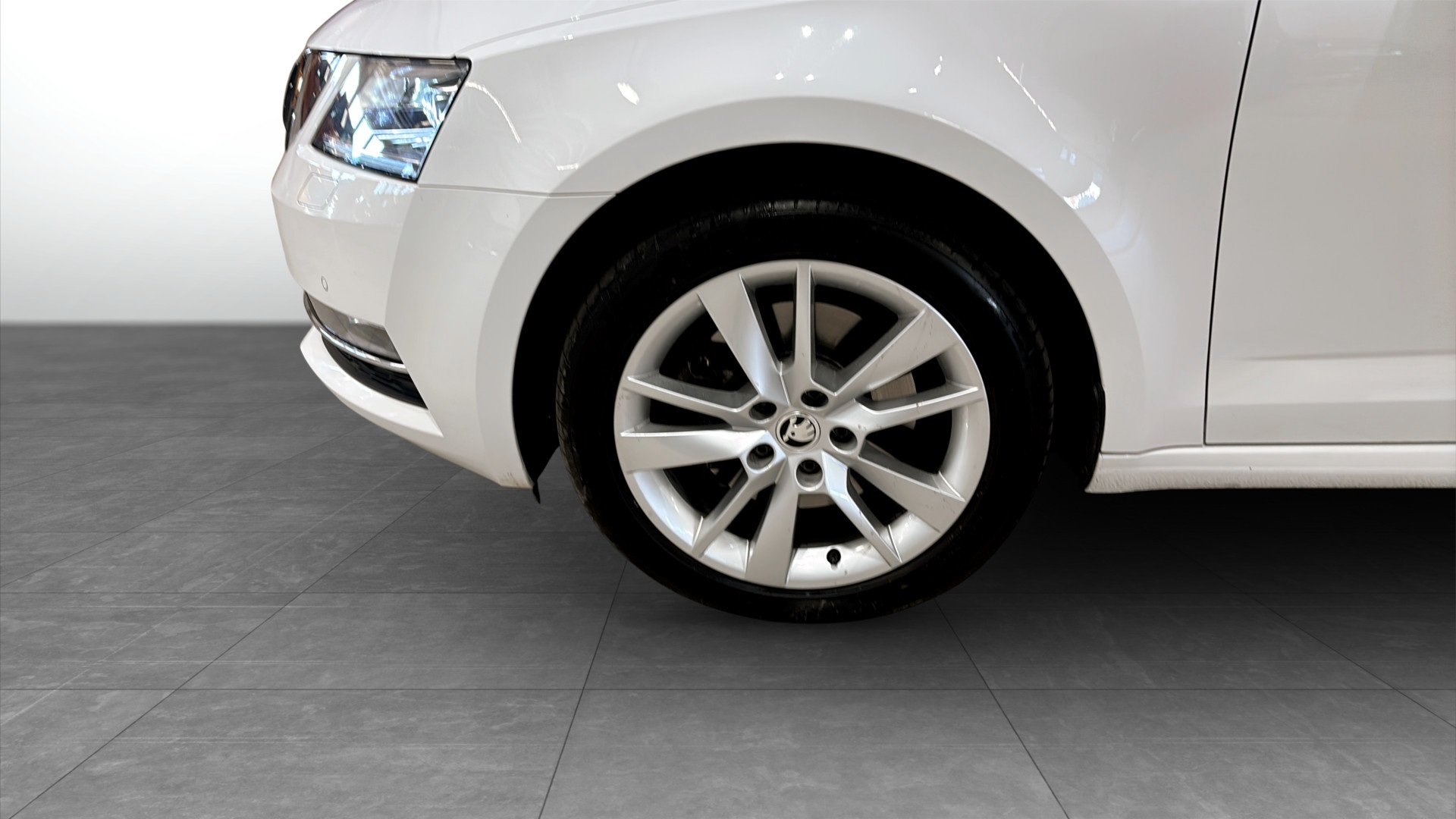 Skoda Octavia HMP07F