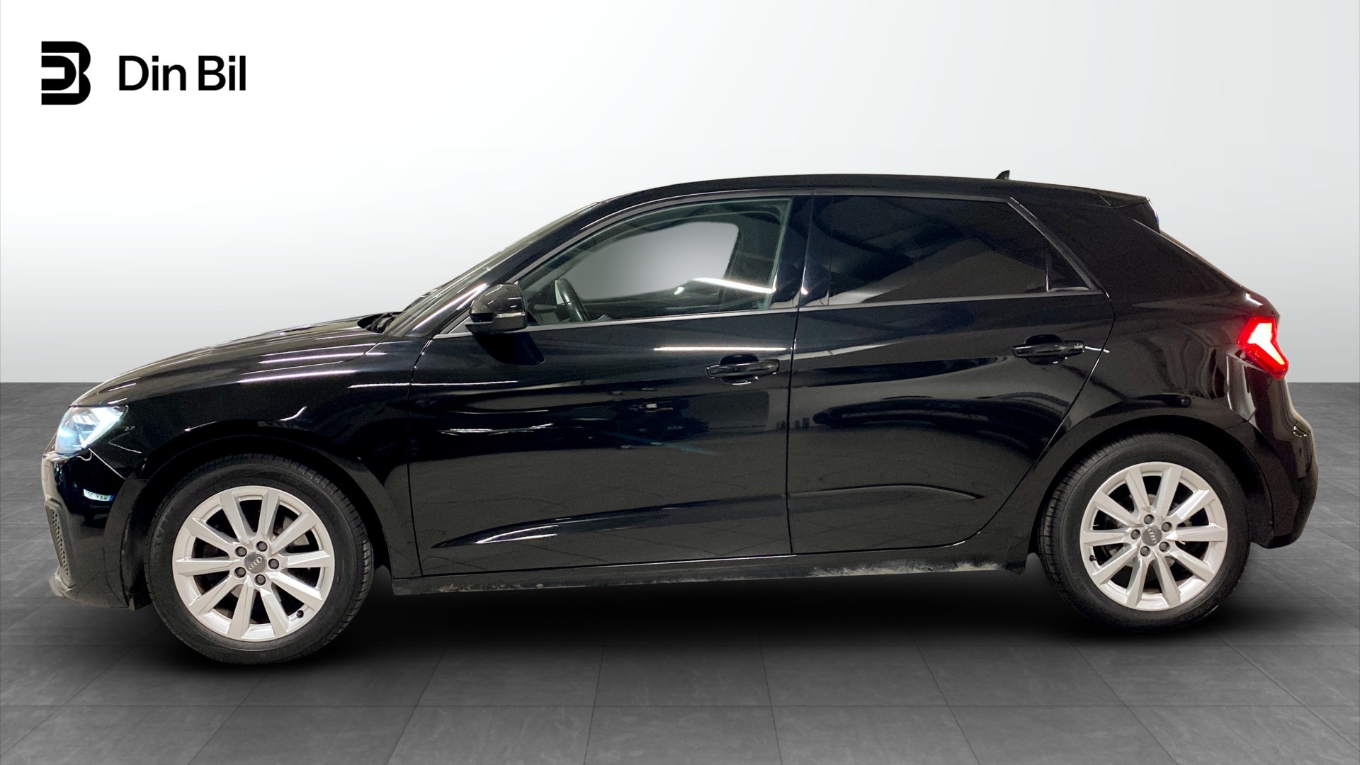 Audi A1 Sportback HMY38J