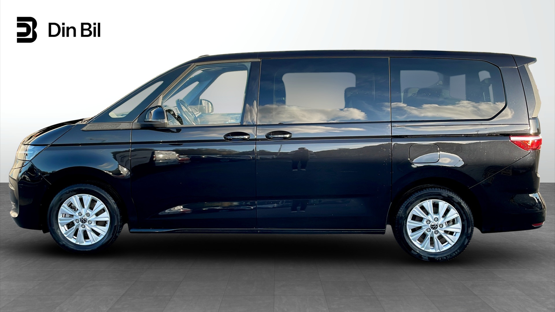 Volkswagen T7 Multivan HOH30Y