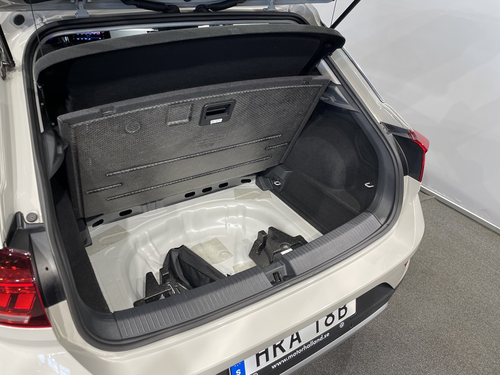 Volkswagen T-Roc HRA18B