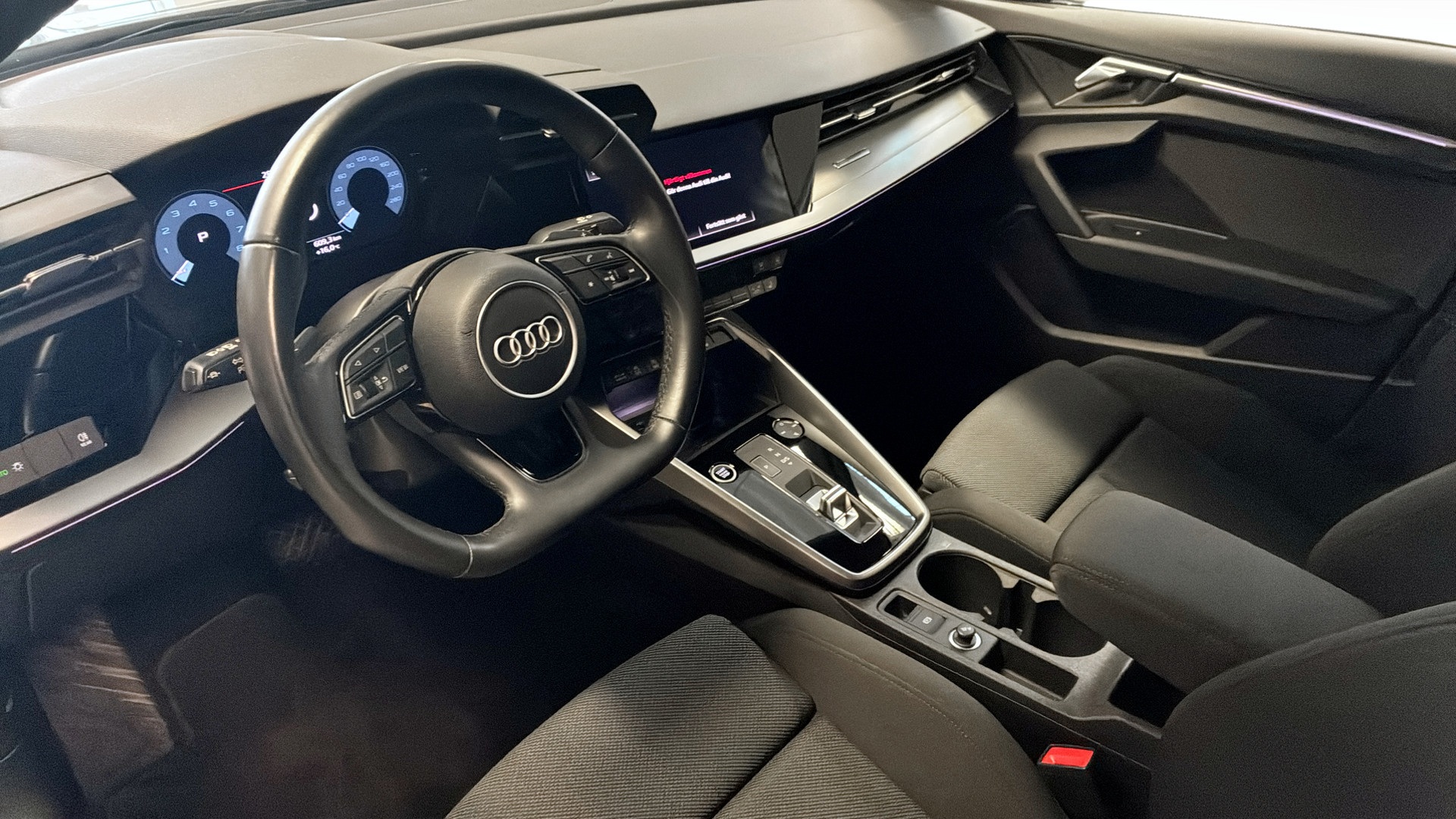 Audi A3 Sedan HRM69H