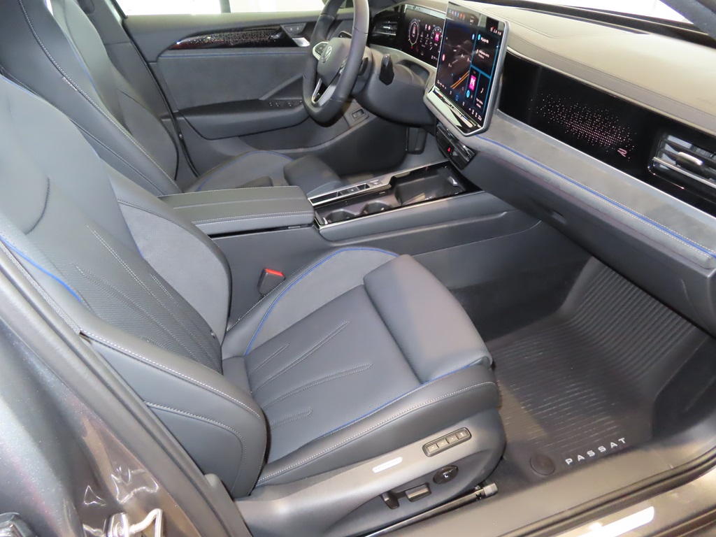 Volkswagen Passat HSR03N
