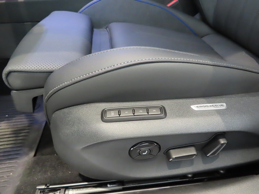 Volkswagen Passat HSR03N