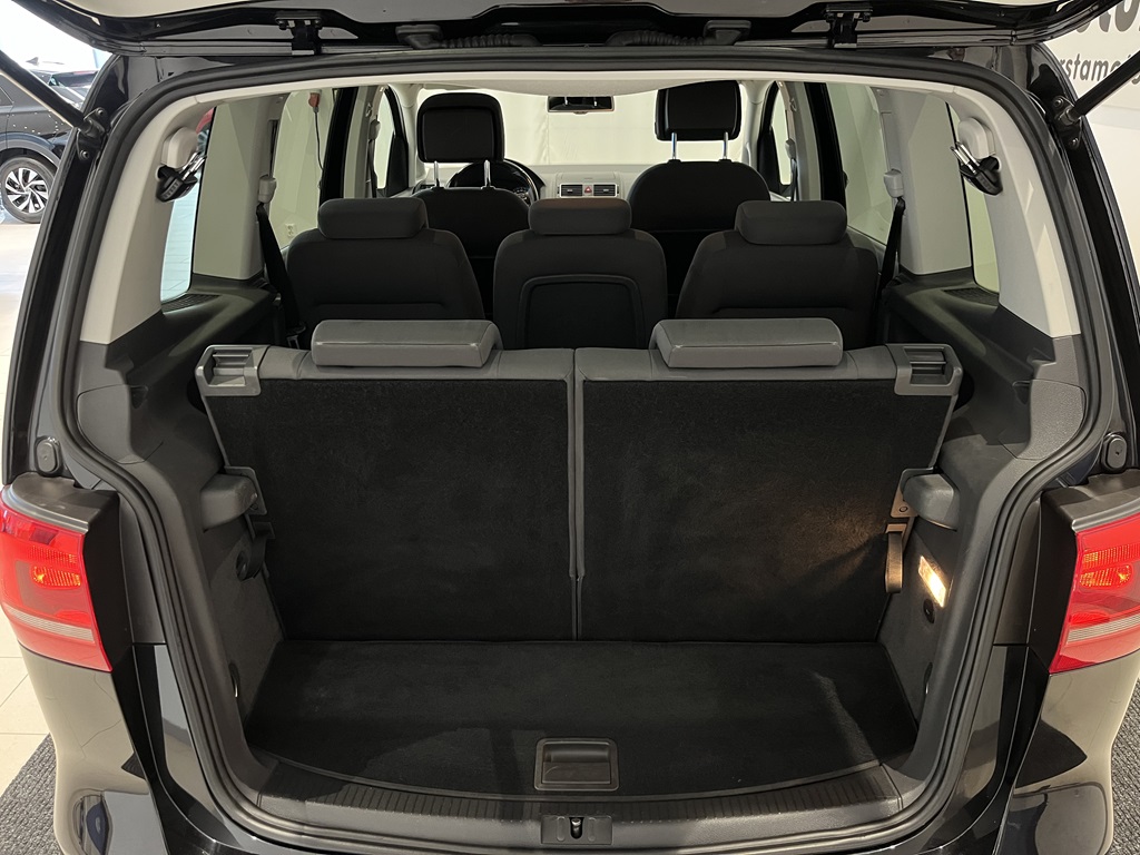 Volkswagen Touran HSU394