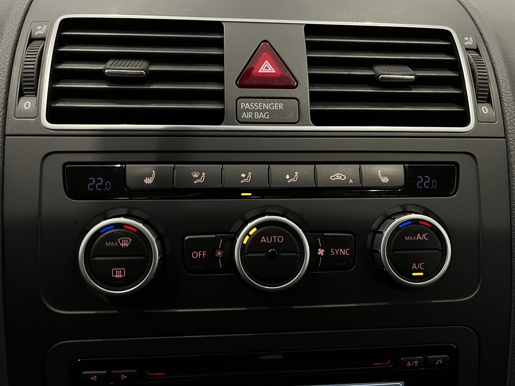 Volkswagen Touran HSU394