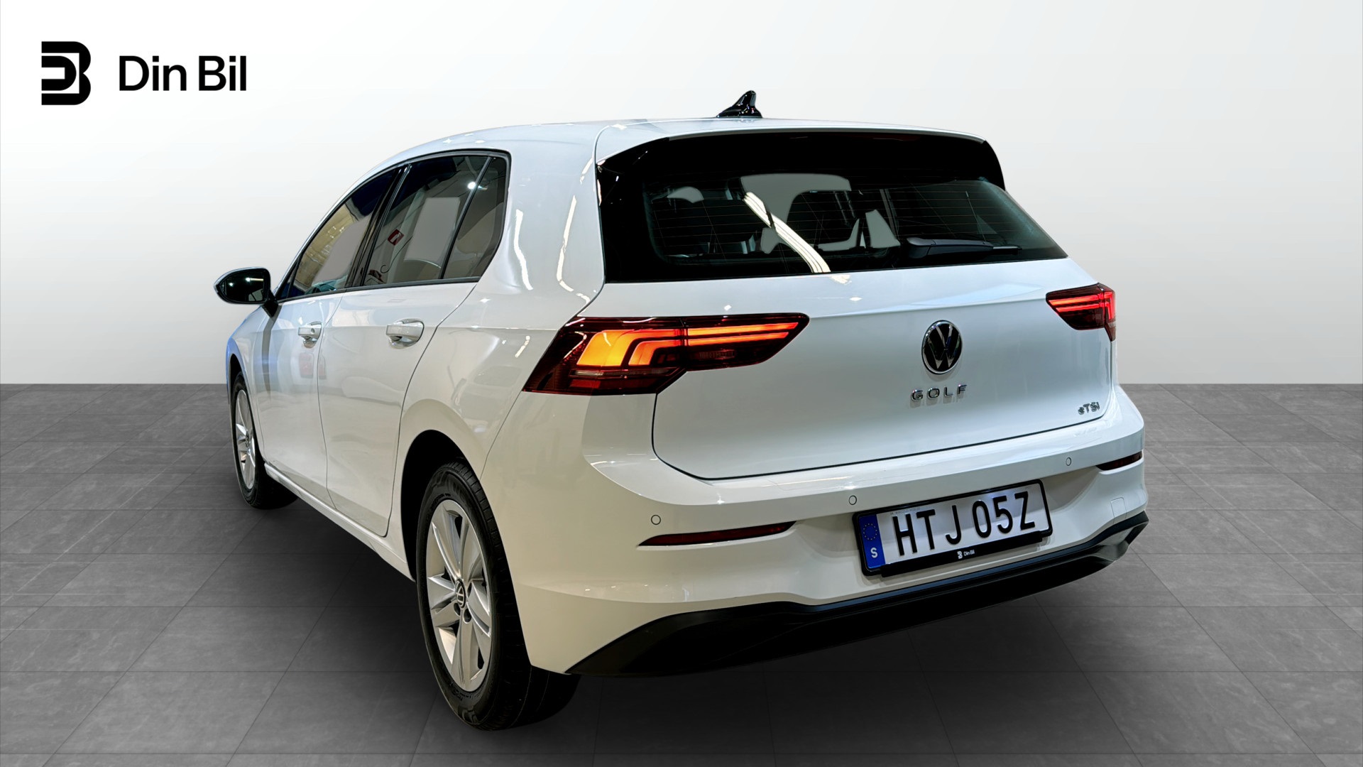 Volkswagen Golf HTJ05Z