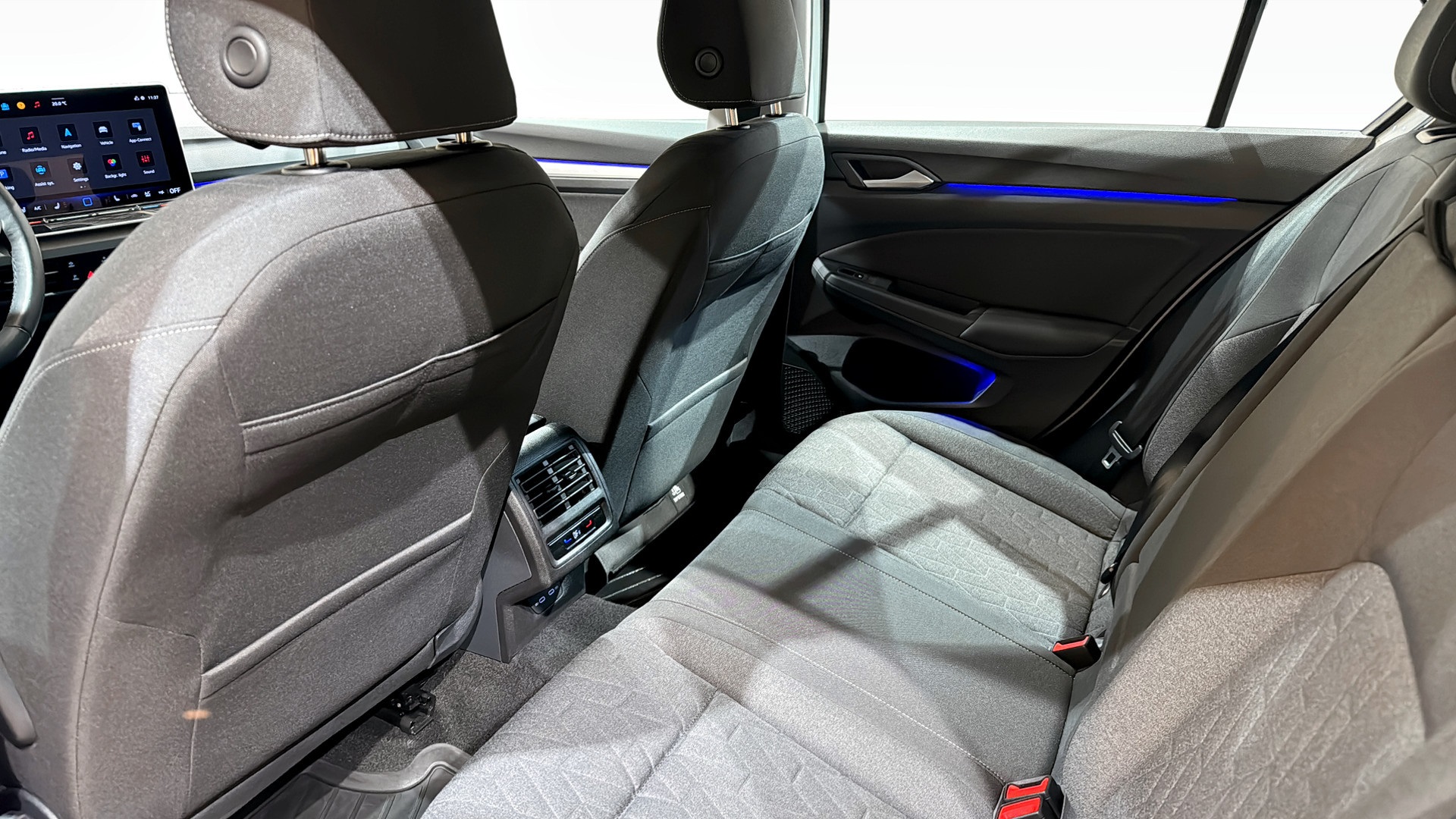Volkswagen Golf HTJ05Z